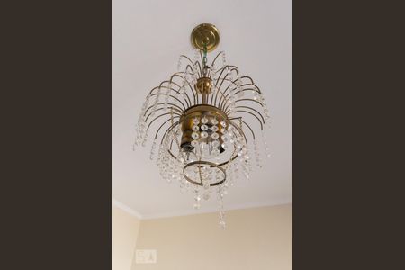 Lustre de casa à venda com 2 quartos, 320m² em Chácara Santo Antônio (zona Leste), São Paulo