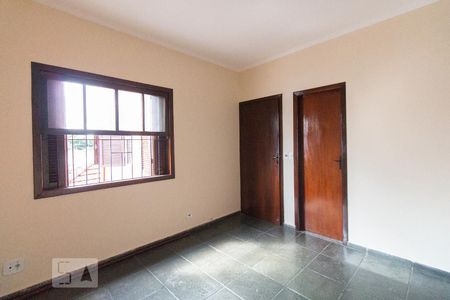 Casa à venda com 320m², 2 quartos e 1 vagaSuíte 2