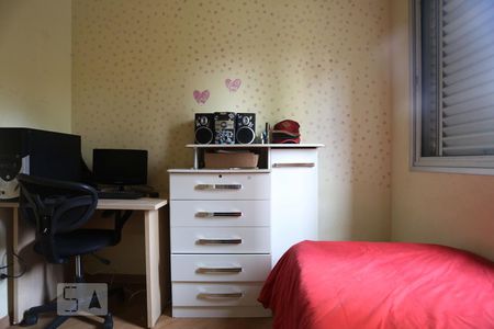 Quarto  01 de apartamento à venda com 3 quartos, 67m² em Jardim Jaqueline, São Paulo