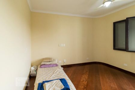 Apartamento à venda com 220m², 3 quartos e 3 vagasSuíte 1