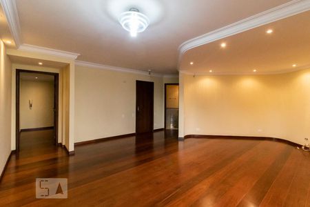 Apartamento à venda com 220m², 3 quartos e 3 vagasSala