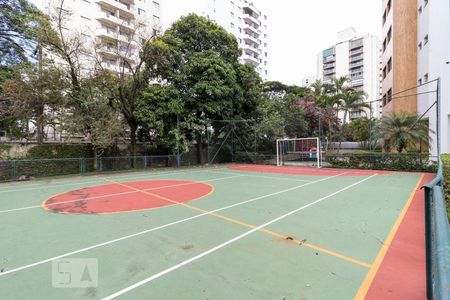 Apartamento à venda com 220m², 3 quartos e 3 vagasQuadra