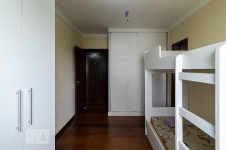 Apartamento à venda com 220m², 3 quartos e 3 vagasSuíte 2