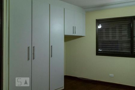 Apartamento à venda com 220m², 3 quartos e 3 vagasEscritório