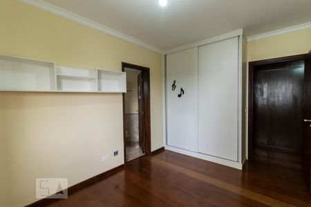 Apartamento à venda com 220m², 3 quartos e 3 vagasSuíte 3