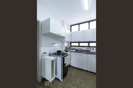 Apartamento à venda com 220m², 3 quartos e 3 vagasCozinha