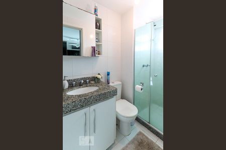 Apartamento para alugar com 70m², 2 quartos e 1 vagaBANHEIRO 2