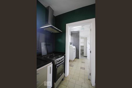 Apartamento à venda com 100m², 2 quartos e 2 vagas Apartamento à venda com 100m², 2 quartos e 2 vagasCozinha