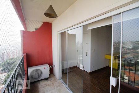 Varanda de apartamento à venda com 2 quartos, 100m² em Vila Ipojuca, São Paulo