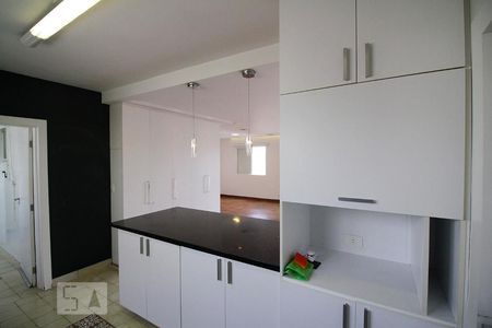 Apartamento à venda com 100m², 2 quartos e 2 vagas Apartamento à venda com 100m², 2 quartos e 2 vagasCozinha