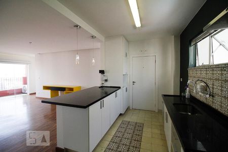 Apartamento à venda com 100m², 2 quartos e 2 vagas Apartamento à venda com 100m², 2 quartos e 2 vagasCozinha