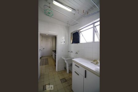 Apartamento à venda com 100m², 2 quartos e 2 vagas Apartamento à venda com 100m², 2 quartos e 2 vagasÁrea de Serviço