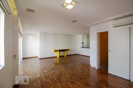 Sala de apartamento à venda com 2 quartos, 100m² em Vila Ipojuca, São Paulo