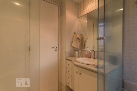 Apartamento para alugar com 144m², 4 quartos e 2 vagasBanheiro (Suíte)