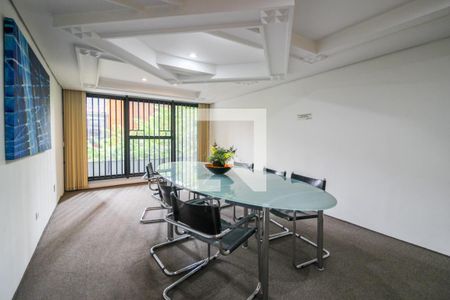 Studio para alugar com 37m², 1 quarto e 1 vaga Studio para alugar com 37m², 1 quarto e 1 vagaÁrea comum - Sala de Reunião