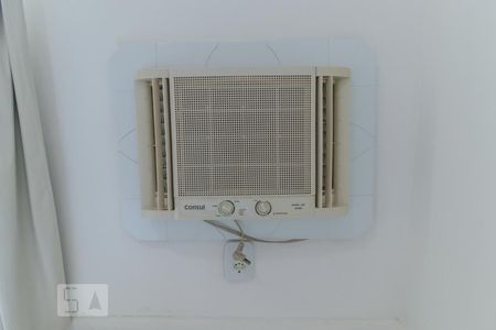 Sala de apartamento para alugar com 2 quartos, 80m² em Jacarepaguá, Rio de Janeiro