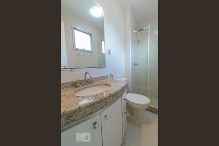 Apartamento para alugar com 80m², 2 quartos e 1 vagaBanheiro Quarto 02 (Suíte)