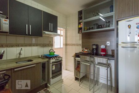 Apartamento à venda com 124m², 3 quartos e sem vaga Apartamento à venda com 124m², 3 quartos e sem vagaCozinha