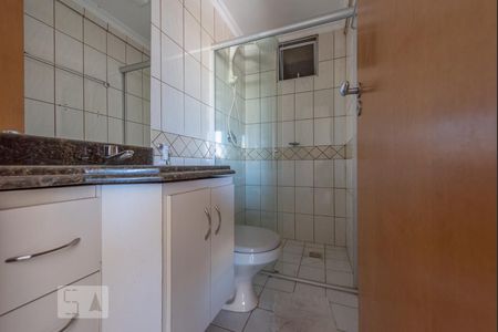 Banheiro Social de apartamento para alugar com 3 quartos, 111m² em Jardim Goiás, Goiânia