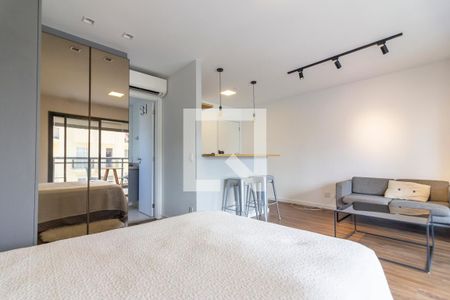 Quarto de kitnet/studio para alugar com 1 quarto, 41m² em Sumarezinho, São Paulo
