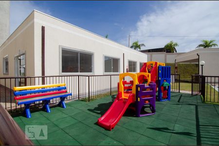 Apartamento à venda com 48m², 2 quartos e 1 vaga Apartamento à venda com 48m², 2 quartos e 1 vagaDependências do prédio - playground