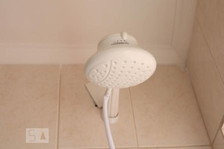 Casa à venda com 200m², 3 quartos e 2 vagasBanheiro