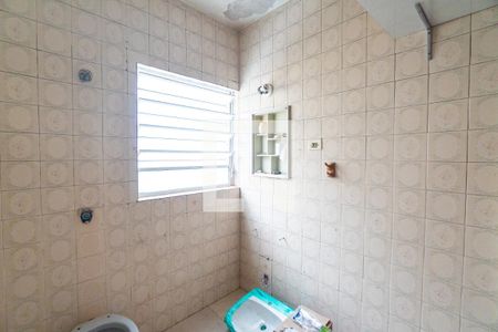 Casa à venda com 82m², 2 quartos e 1 vagaBanheiro