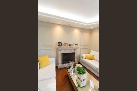 Sala Lareira de apartamento à venda com 3 quartos, 198m² em Campo Belo, São Paulo