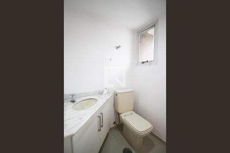Lavabo de apartamento para alugar com 2 quartos, 137m² em Moema, São Paulo