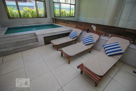 Apartamento à venda com 90m², 3 quartos e 1 vaga Apartamento à venda com 90m², 3 quartos e 1 vagaSauna