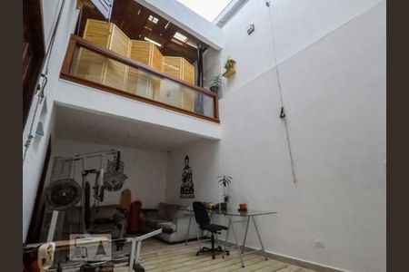Casa para alugar com 280m², 5 quartos e 1 vaga