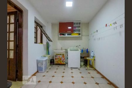 Casa para alugar com 280m², 5 quartos e 1 vaga