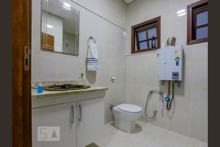 Casa para alugar com 280m², 5 quartos e 1 vaga