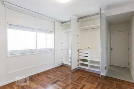 Apartamento para alugar com 150m², 3 quartos e 1 vaga Apartamento para alugar com 150m², 3 quartos e 1 vagaSuíte