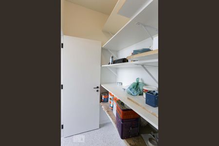 Apartamento para alugar com 150m², 3 quartos e 1 vaga Apartamento para alugar com 150m², 3 quartos e 1 vagaQuarto de Serviço