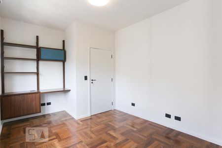 Apartamento para alugar com 150m², 3 quartos e 1 vaga Apartamento para alugar com 150m², 3 quartos e 1 vagaQuarto 01