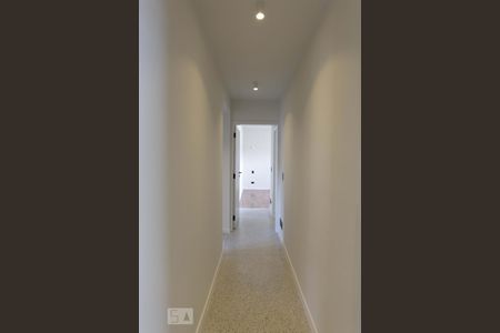 Apartamento para alugar com 150m², 3 quartos e 1 vaga Apartamento para alugar com 150m², 3 quartos e 1 vagaCorredor