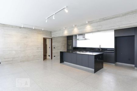 Apartamento para alugar com 150m², 3 quartos e 1 vaga Apartamento para alugar com 150m², 3 quartos e 1 vagaCozinha