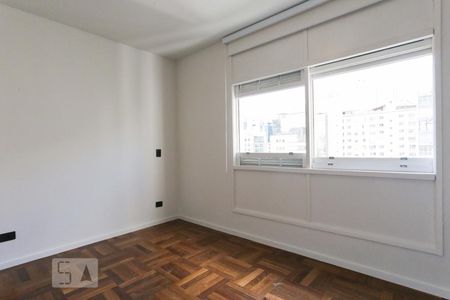 Apartamento para alugar com 150m², 3 quartos e 1 vaga Apartamento para alugar com 150m², 3 quartos e 1 vagaQuarto 01
