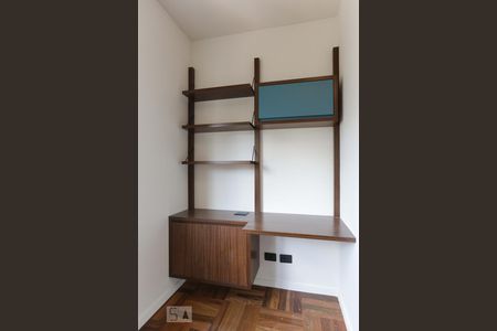 Apartamento para alugar com 150m², 3 quartos e 1 vaga Apartamento para alugar com 150m², 3 quartos e 1 vagaQuarto 01