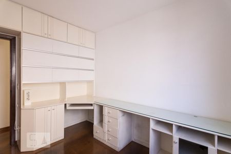 Quarto 1  de apartamento para alugar com 3 quartos, 55m² em Castelo, Belo Horizonte