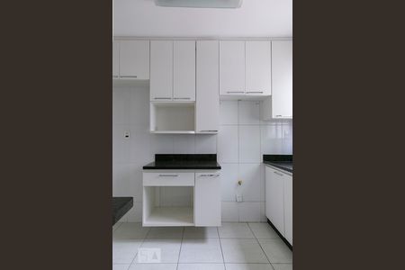 Cozinha de apartamento para alugar com 3 quartos, 92m² em Fernao Dias, Belo Horizonte