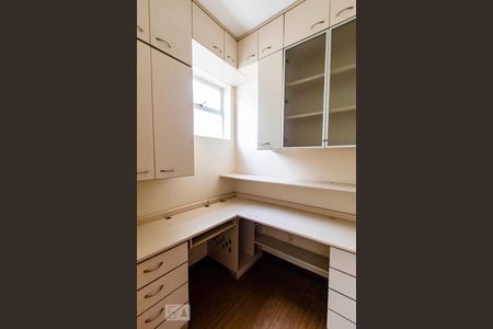 Apartamento para alugar com 85m², 3 quartos e 1 vagaCloset