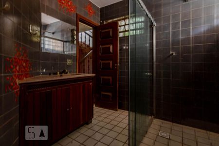 Banheiro Social Segundo Piso de casa para alugar com 4 quartos, 320m² em Mangabeiras, Belo Horizonte