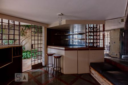 Sala 1 de casa para alugar com 4 quartos, 320m² em Mangabeiras, Belo Horizonte