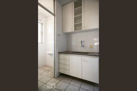 Cozinha de apartamento para alugar com 2 quartos, 60m² em Ipiranga, Belo Horizonte