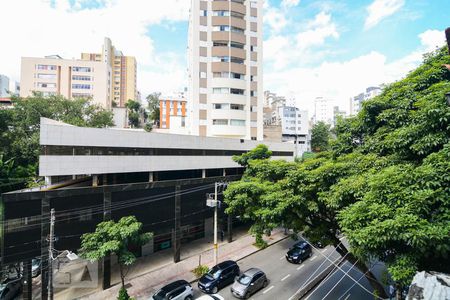 Vista de apartamento à venda com 4 quartos, 150m² em Coração de Jesus, Belo Horizonte
