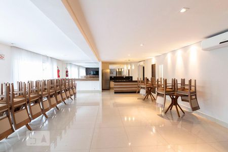 Apartamento à venda com 110m², 3 quartos e 1 vaga Apartamento à venda com 110m², 3 quartos e 1 vagaSalão de festas