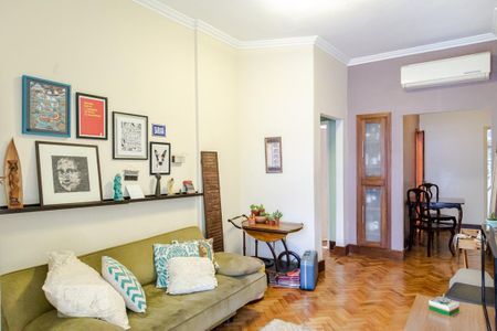 Apartamento à venda com 100m², 3 quartos e sem vaga Apartamento à venda com 100m², 3 quartos e sem vagaSala