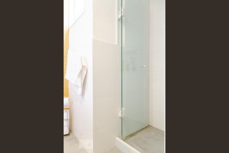 Apartamento à venda com 100m², 3 quartos e sem vaga Apartamento à venda com 100m², 3 quartos e sem vagaBanheiro Social